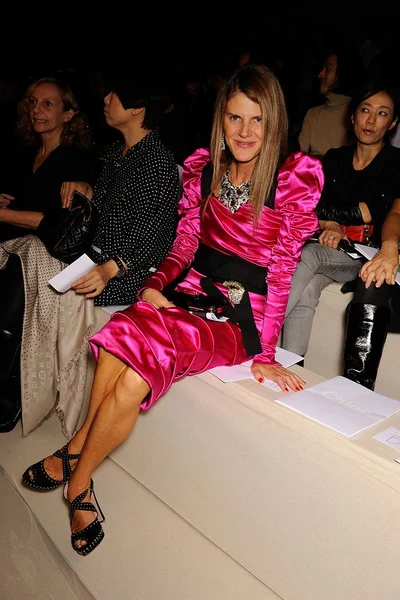 Look 3